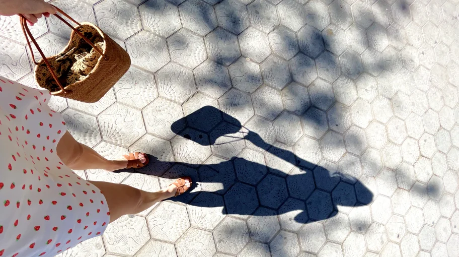 Mosaico Gaudi, paseando por Barcelona