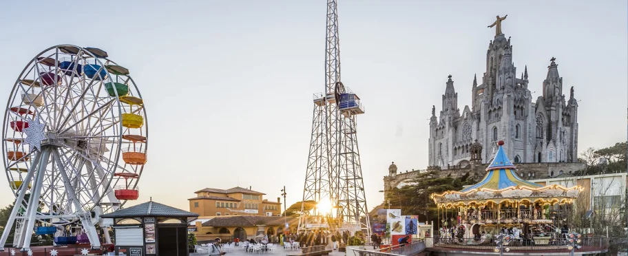 Tibidabo en Barcelona con adolescentes