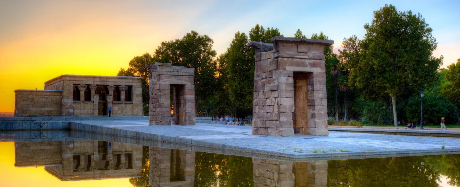 Templo de Debod de Madrid al atardecer